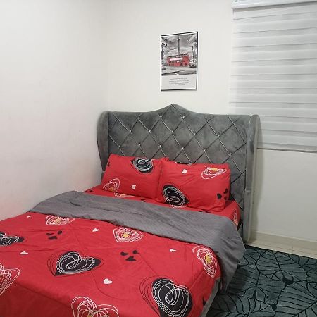 Cikta'Z Homestay Southville City Bangi Kampong Tangkas Kültér fotó