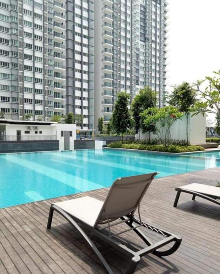 Cikta'Z Homestay Southville City Bangi Kampong Tangkas Kültér fotó
