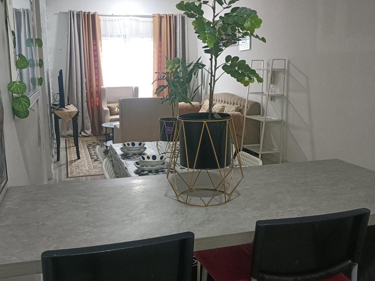 Cikta'Z Homestay Southville City Bangi Kampong Tangkas Kültér fotó